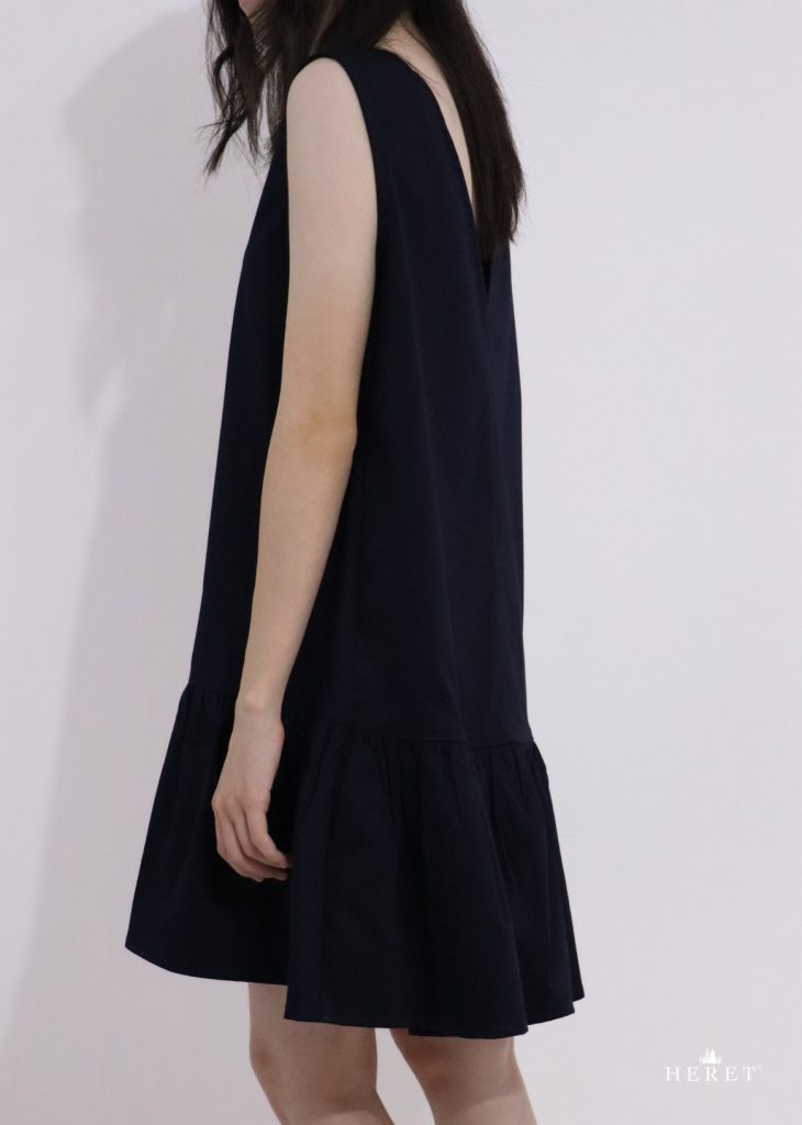 Eclipse Dress – side view of dark blue cotton-elastane A-line dress